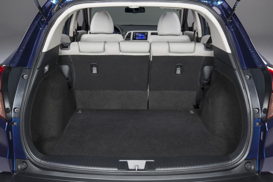 Багажник Honda HR-V 2015 года  (US) (фото 15 из 104)